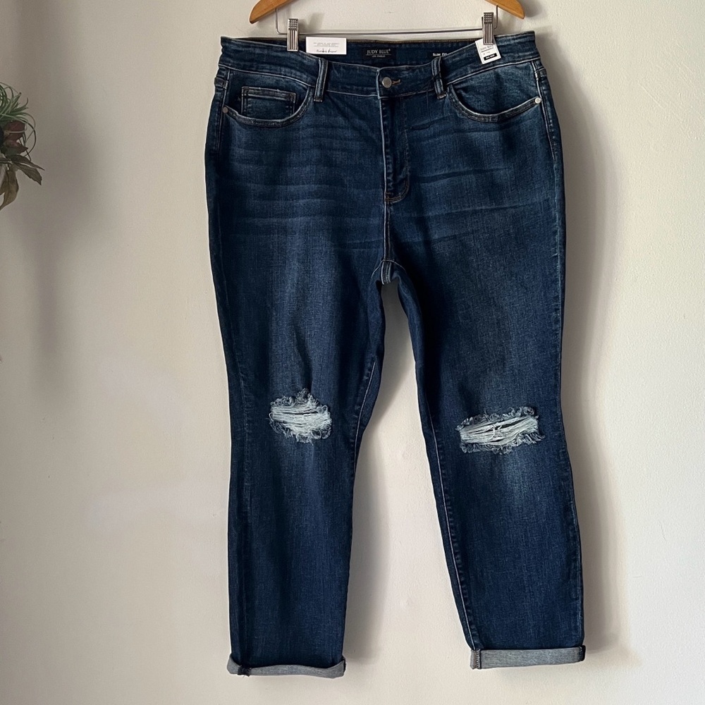 NWT Judy Blue Mid Rise Destroy Slim Fit In Dark Blue Wash Size 25/16W/20W Jeans